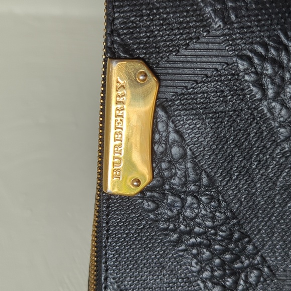 Burberry Black Grain Leather Chichester Purse - Picture 3 of 10